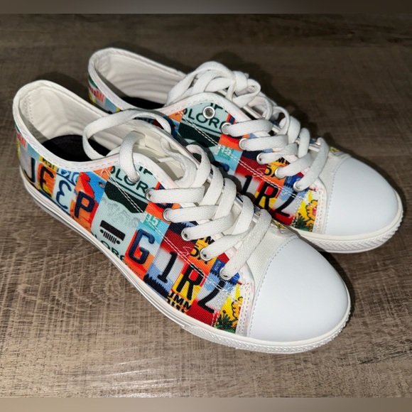 Shoes - Jeep Girl License Plate Colorful Graphic Sneakers Size 8